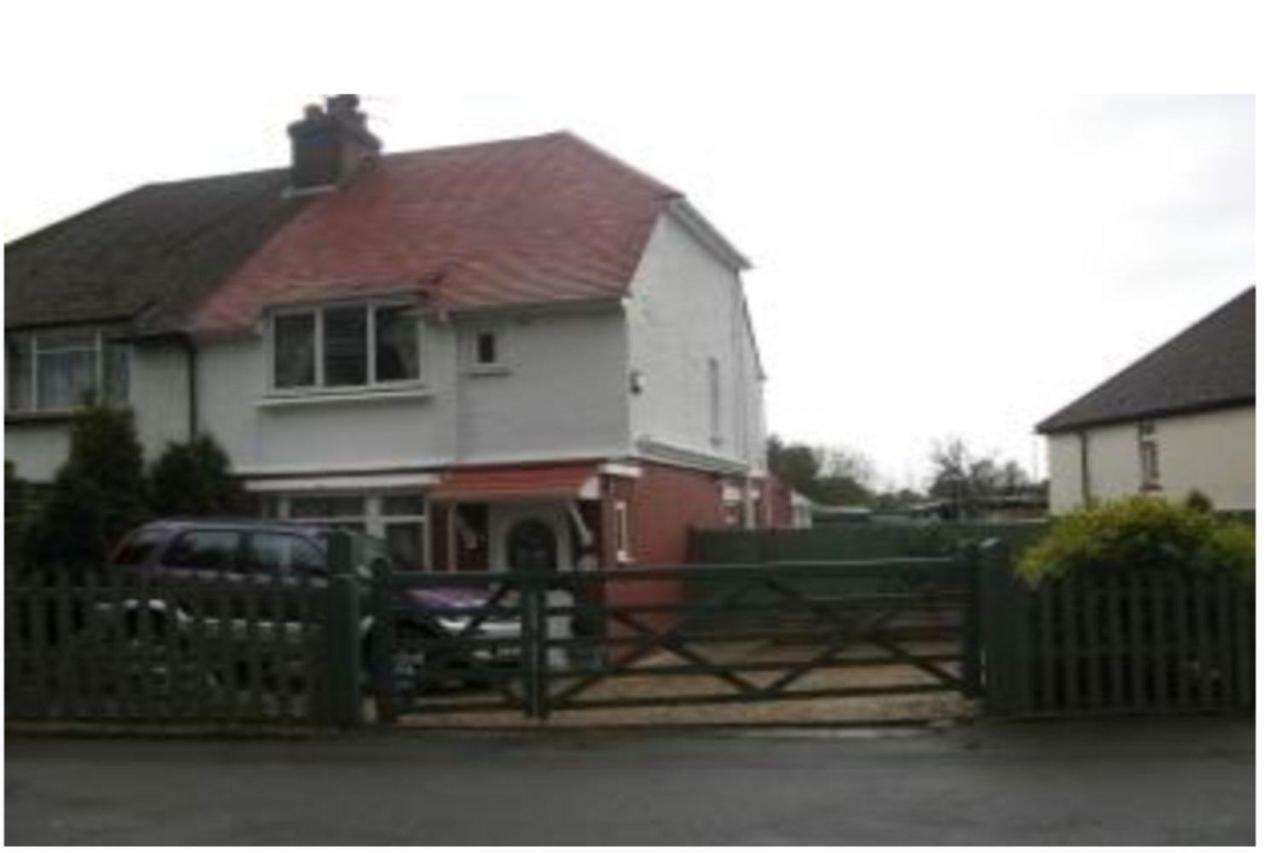 Maidstone Family Homes Upper Road Cottage Esterno foto