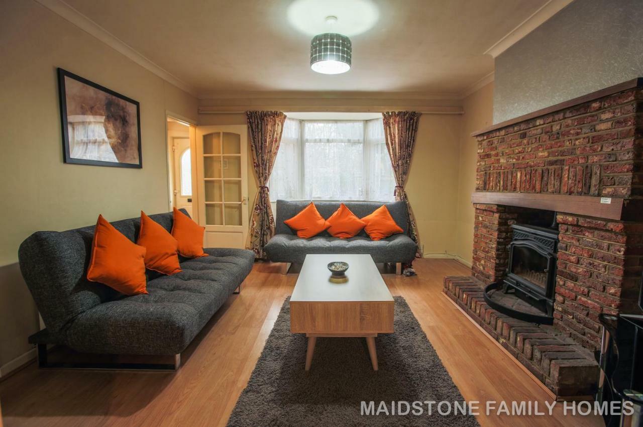 Maidstone Family Homes Upper Road Cottage Esterno foto