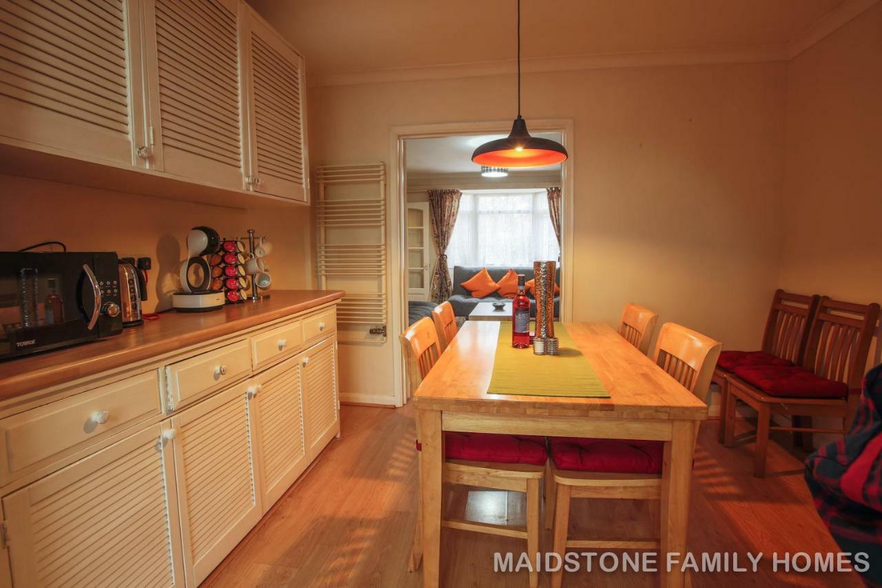 Maidstone Family Homes Upper Road Cottage Esterno foto